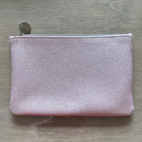 Ipsy Chic Rose Pink Textured Make Up Bag - Picture 4 of 4